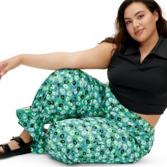 DVF X Target Women's Utility Jazz Dot Green Cargo Pants 3XL NWT - Picture 2 of 15